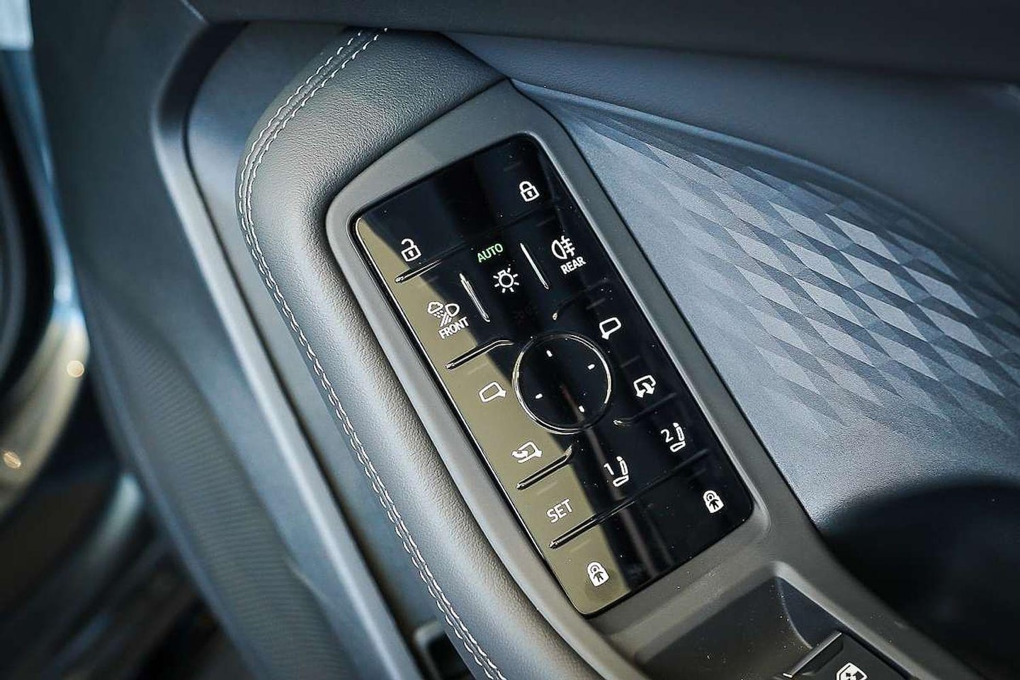 Image about Audi A5 Sedan TFSI e e-hybrid quattro 270 kW S tronic