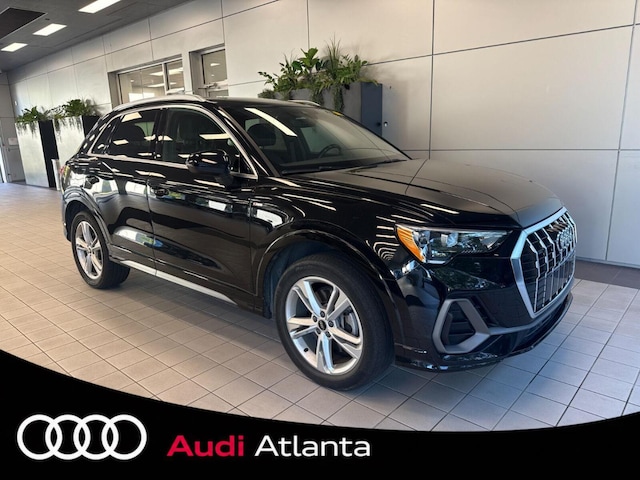 2022 Audi Q3 S line Premium AWD photo