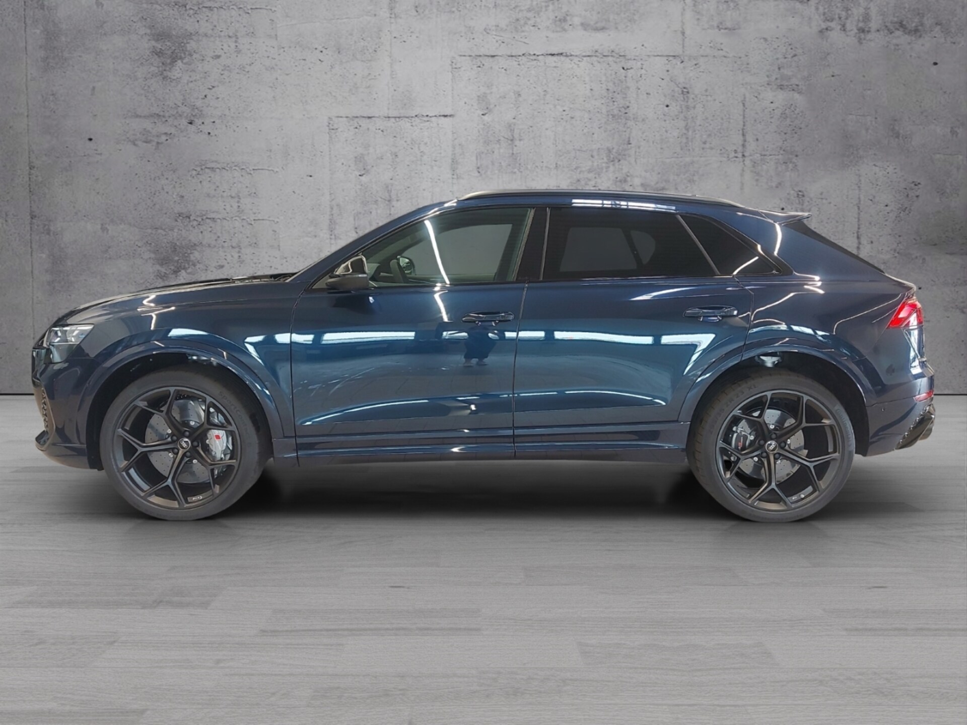 Audi RS Q8 SUV performance