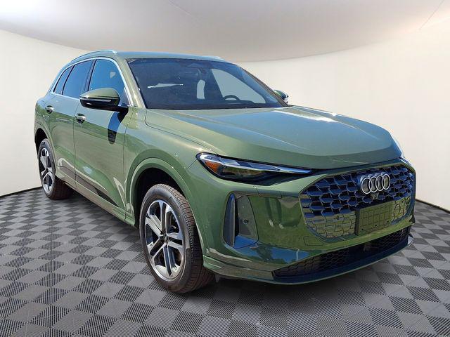 2026 Audi Q5 Premium quattro's photo