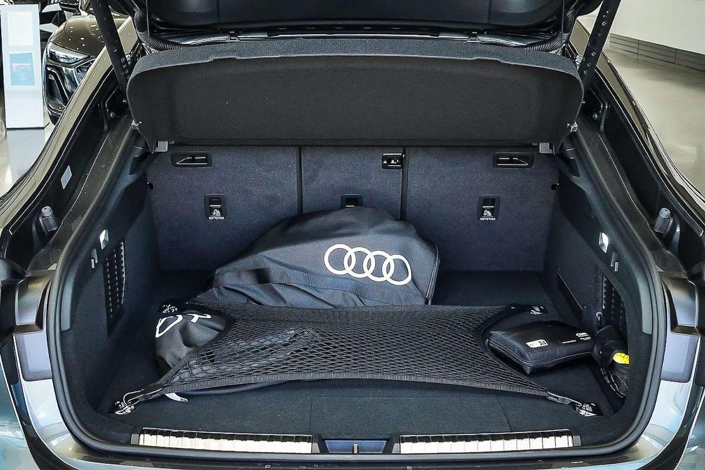 Image about Audi A5 Sedan TFSI e e-hybrid quattro 270 kW S tronic
