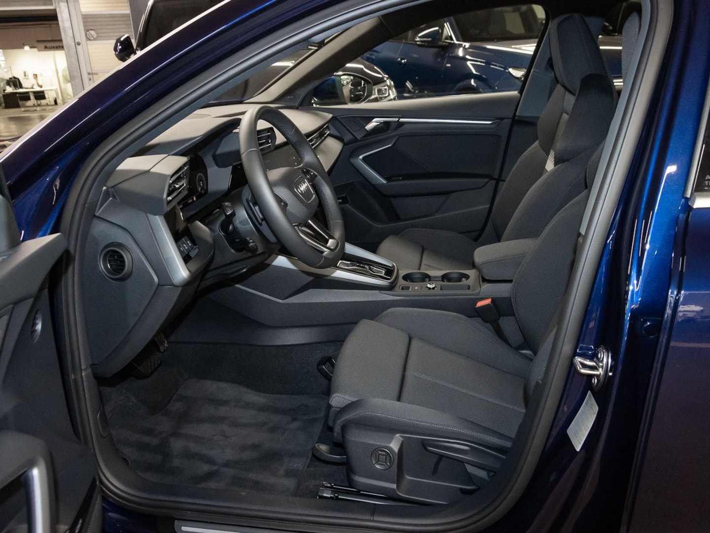 Bild über Audi A3 allstreet TFSI e 40 TFSI e S tronic - für weitere Informationen kontaktieren Sie den Audi Partner