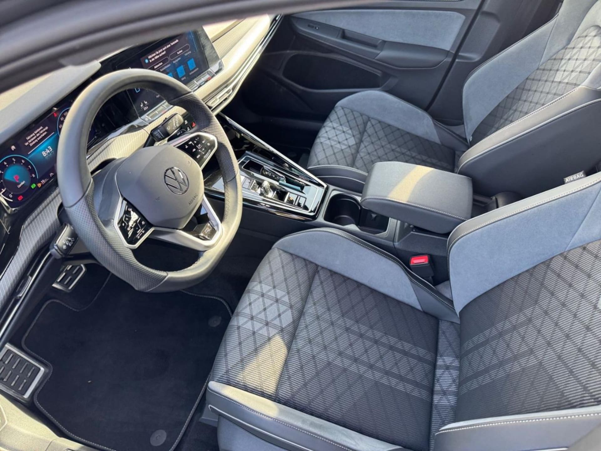 Volkswagen Golf Variant R-Line