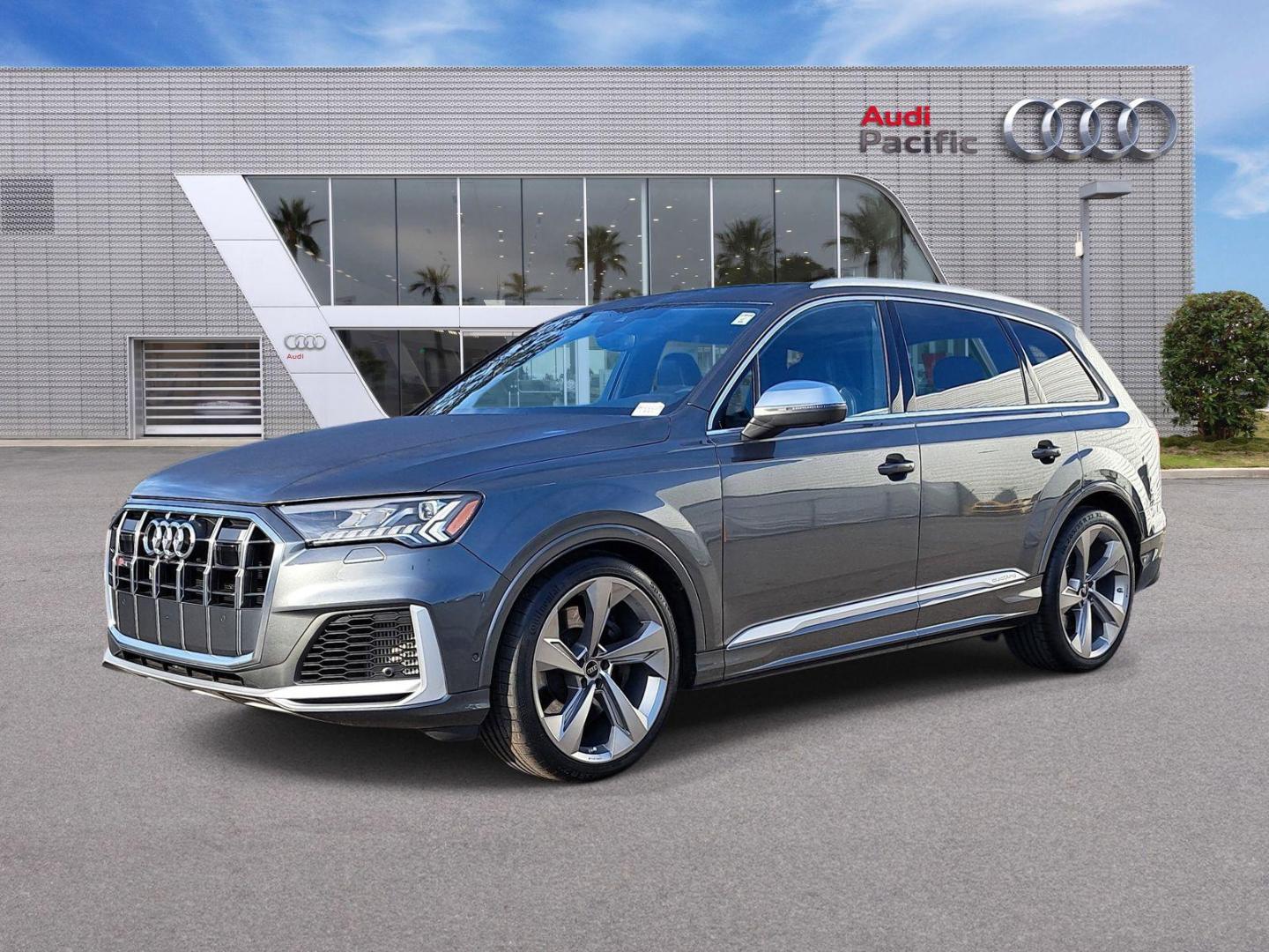 2024 Audi SQ7 Premium Plus quattro Tiptronic's photo