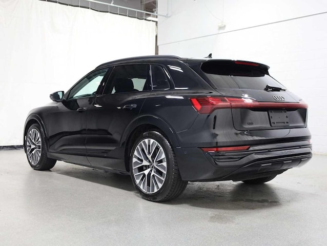 2024 Audi Q8 e-tron