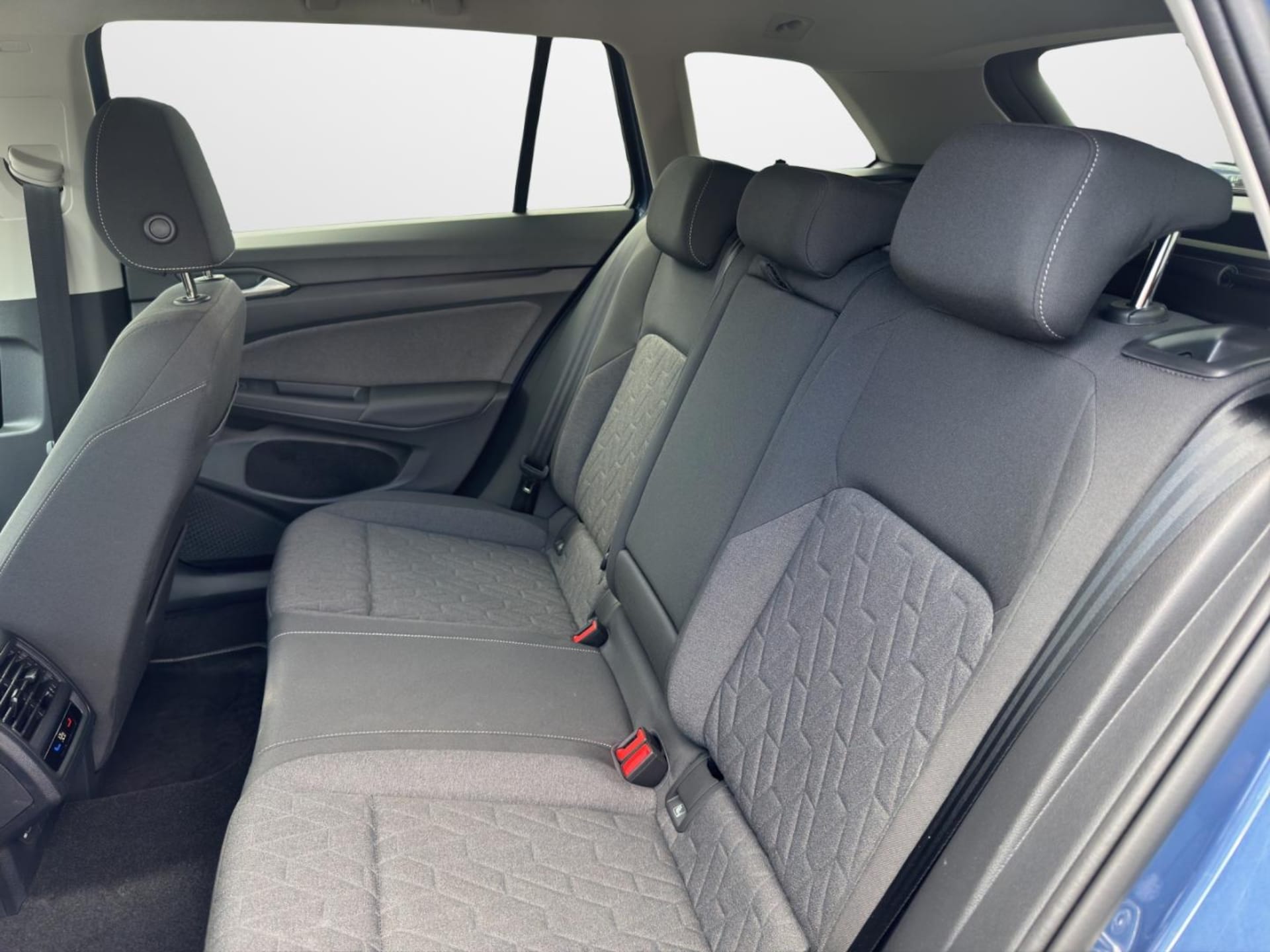 Volkswagen Golf Variant Life