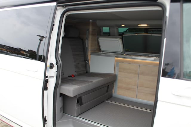 Volkswagen T6.1 California