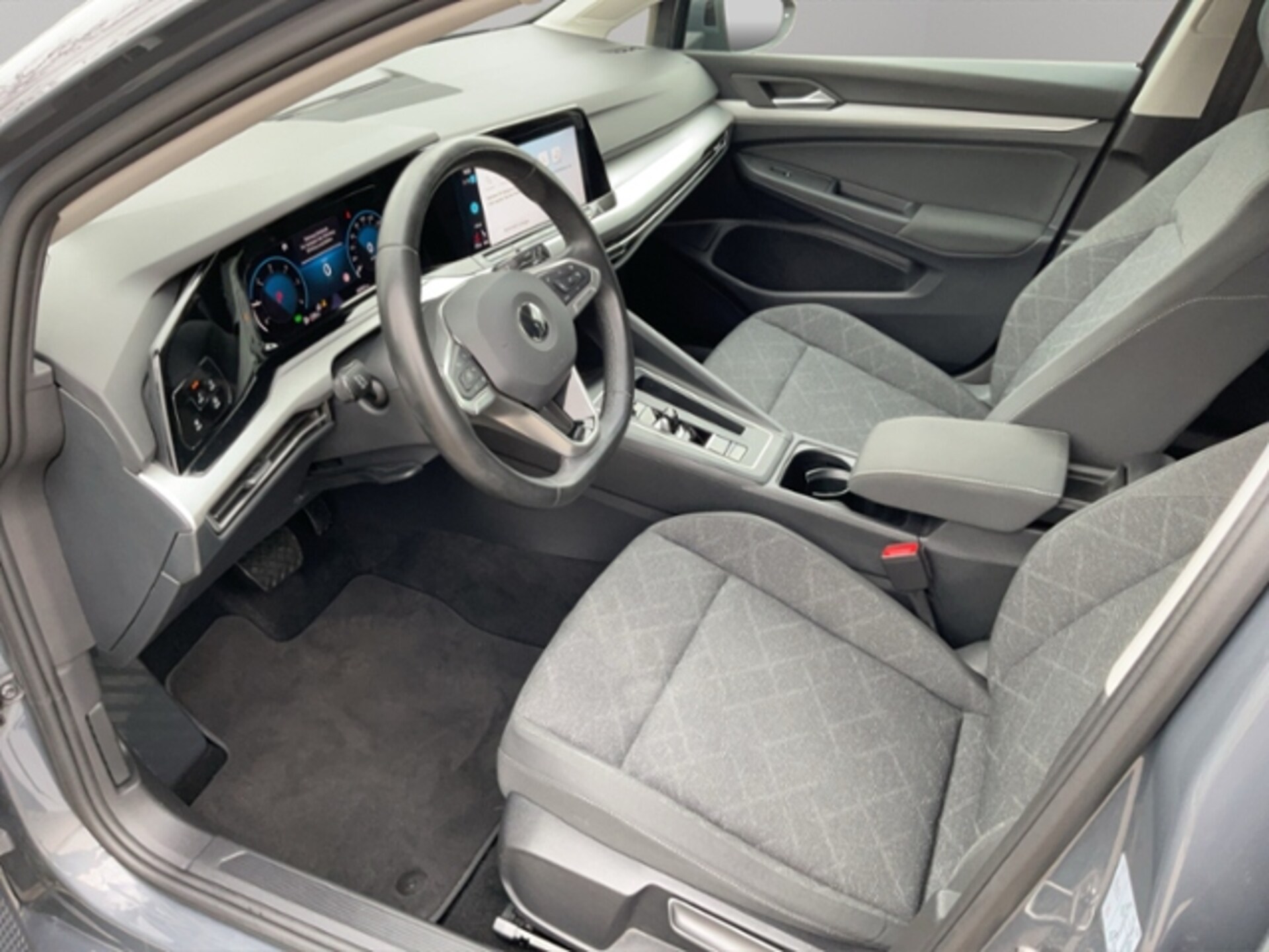 Volkswagen Golf Variant Life