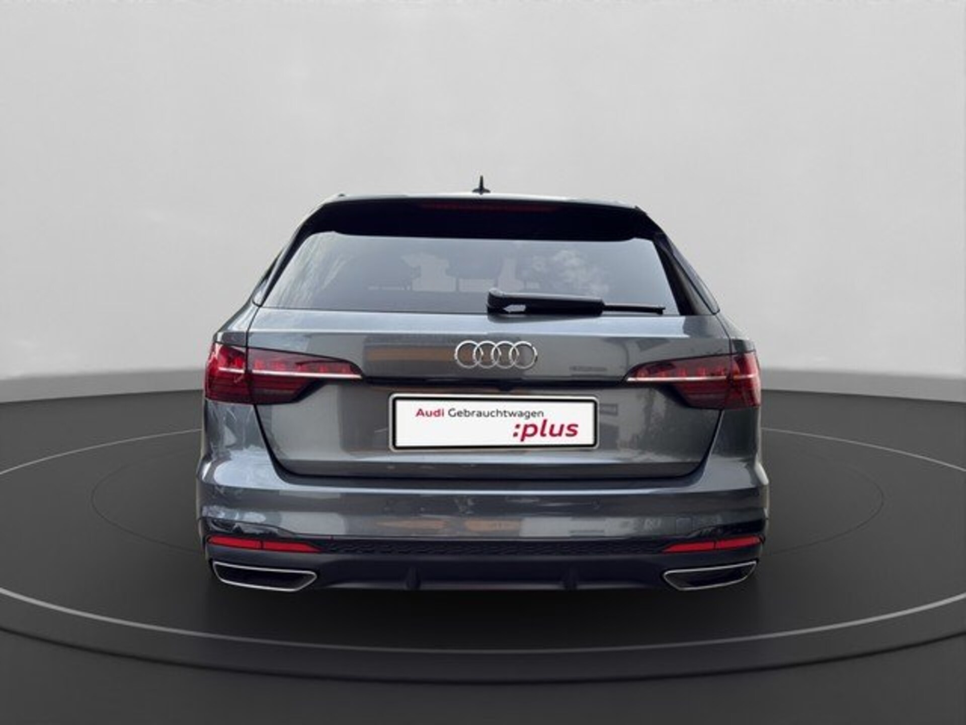 Audi A4 Avant S line
