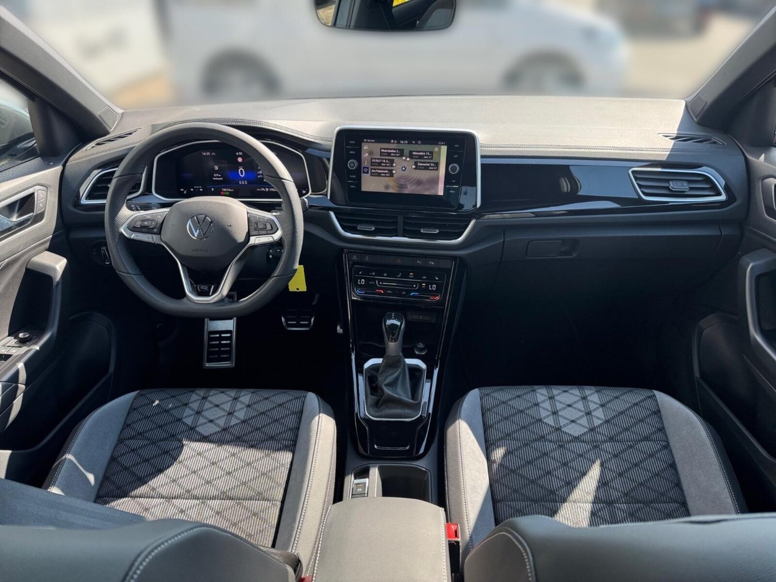 Volkswagen T-Roc – Bild 13
