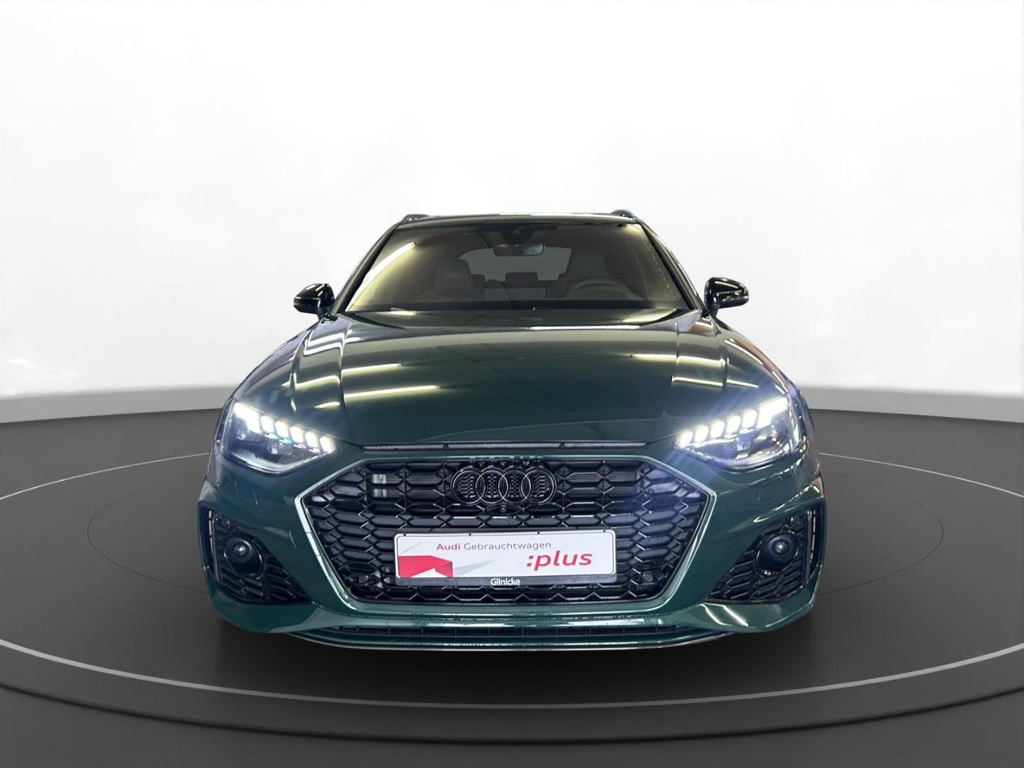 Image about Audi RS 4 Avant TFSI quattro tiptronic
