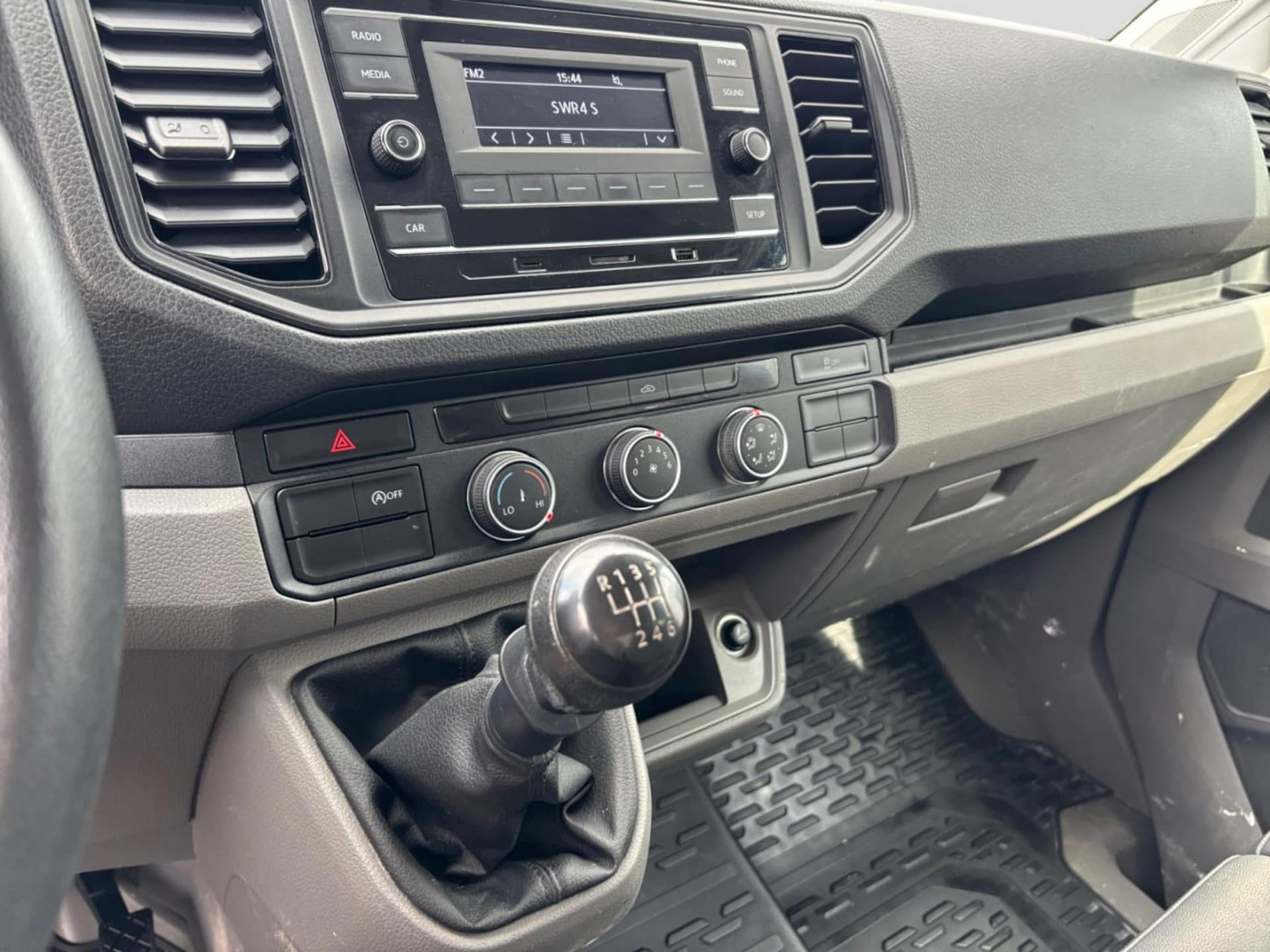 Volkswagen Crafter Doppelkabine mittlerer Radstand