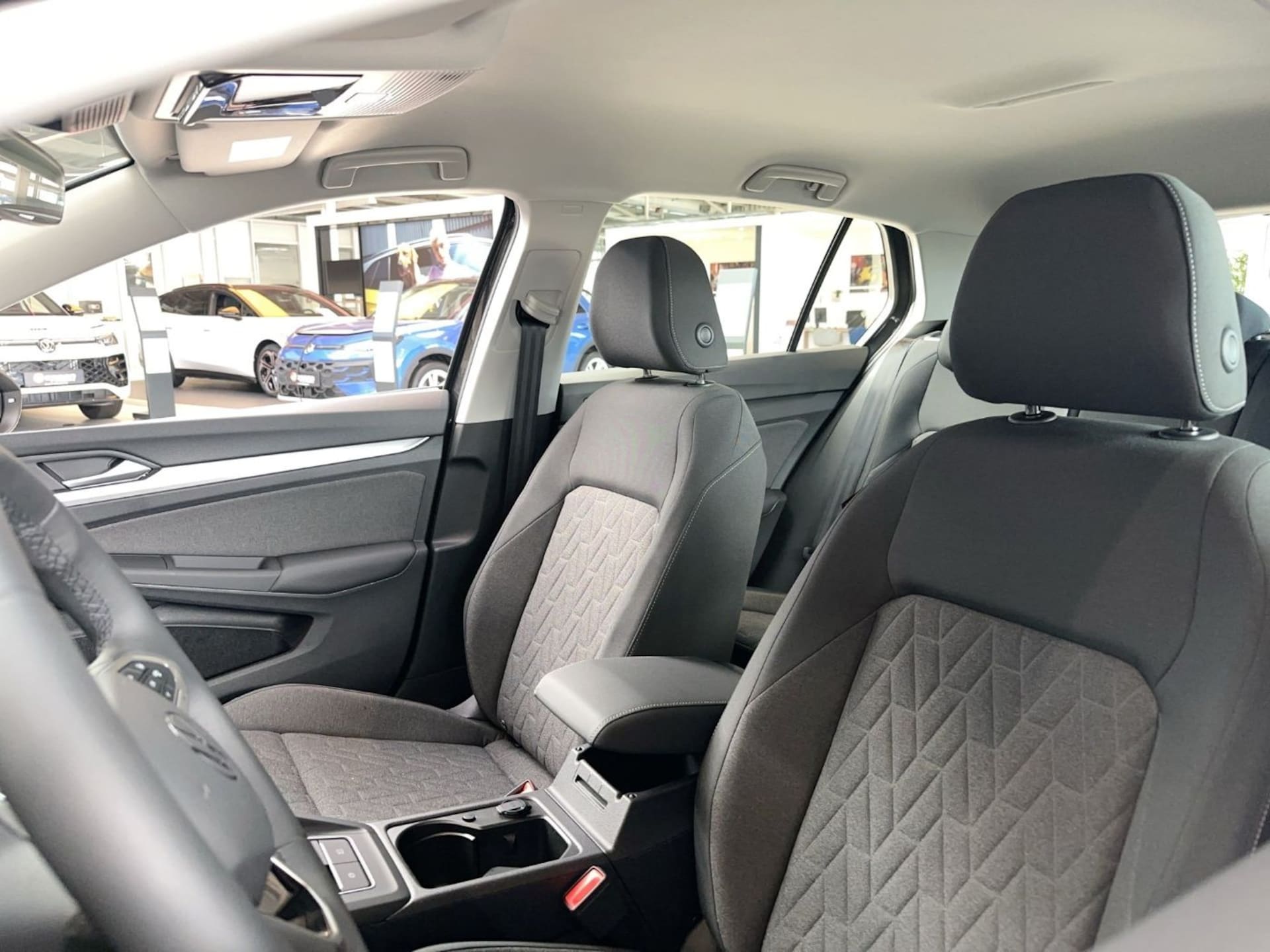 Volkswagen Golf Life