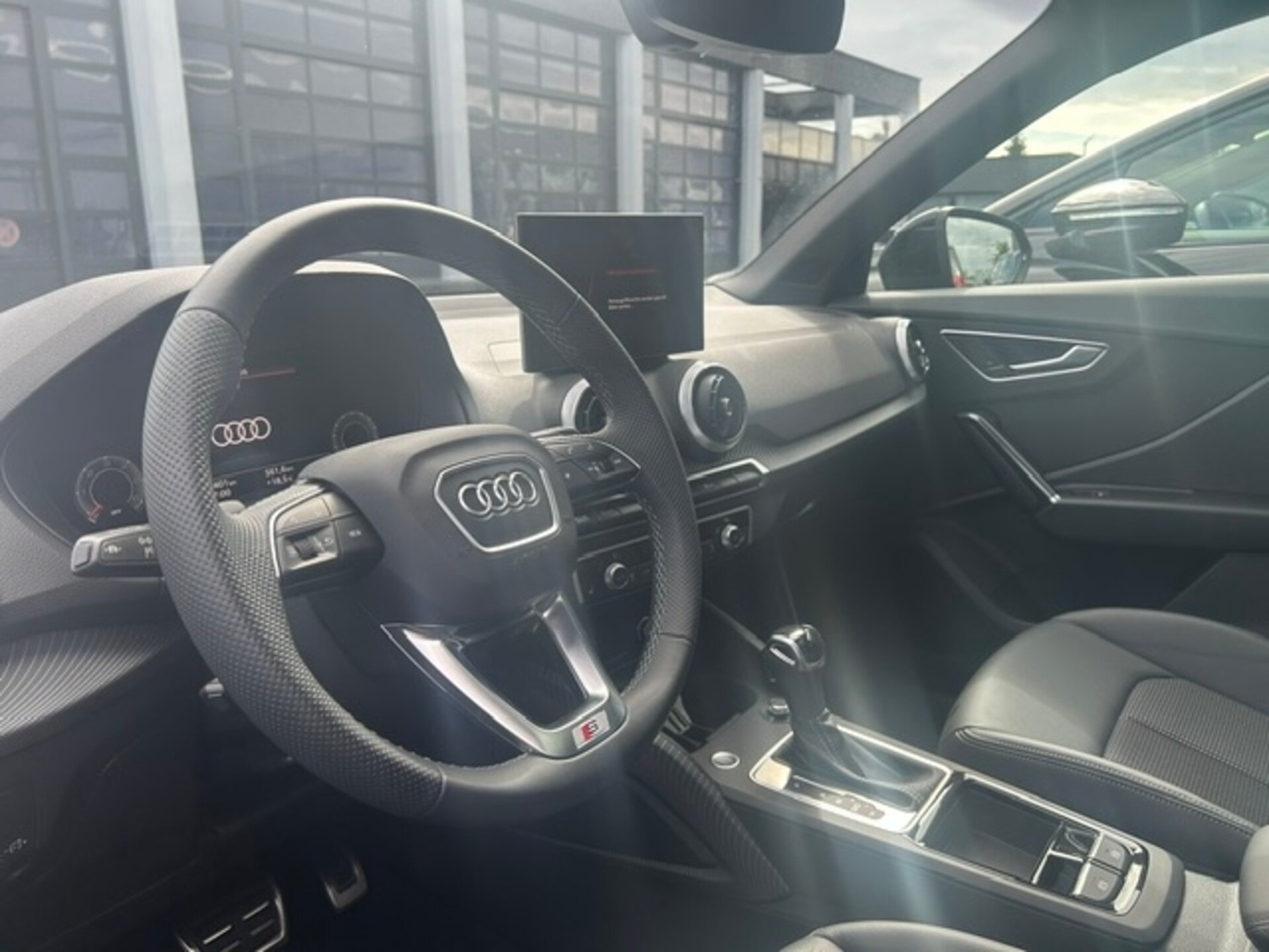 Audi Q2 S line