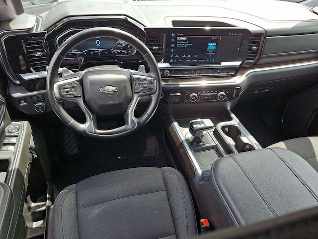 2024 Chevrolet Silverado