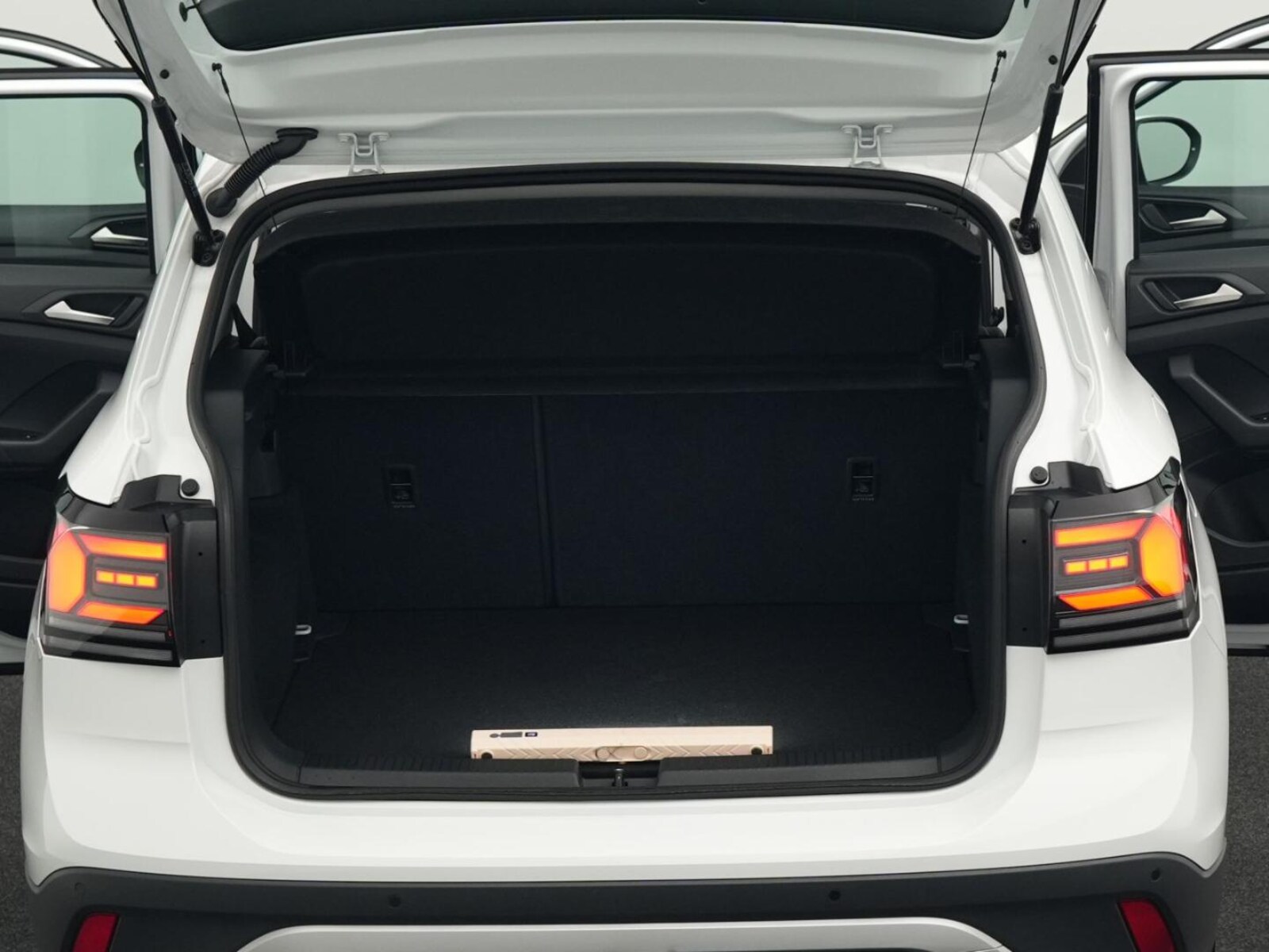 Volkswagen T-Cross – Bild 17