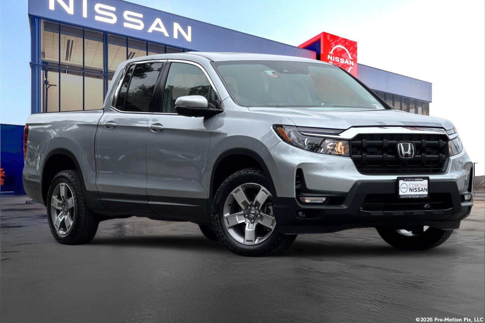 2025 Honda Ridgeline RTL AWD's photo