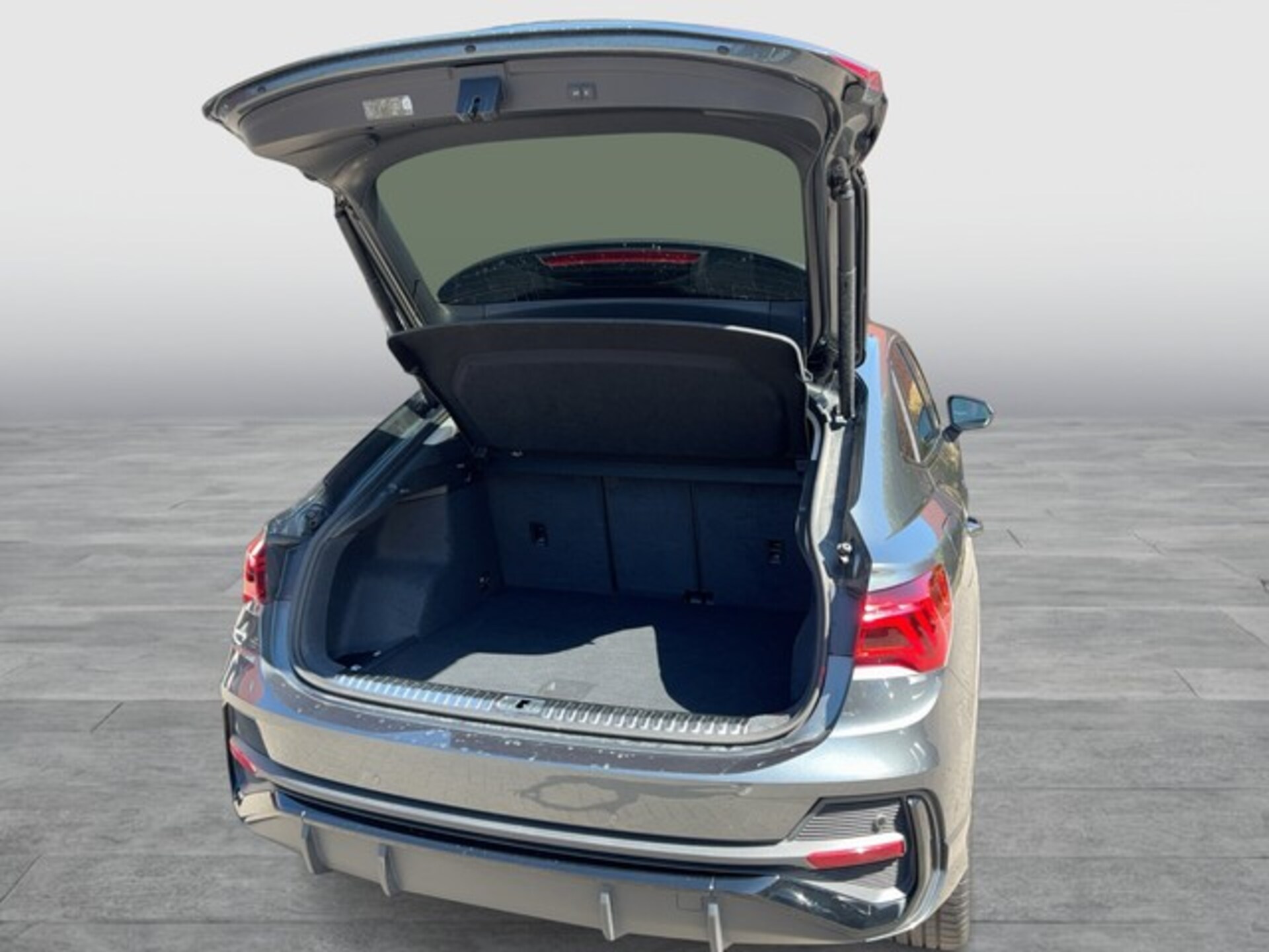 Audi Q3 Sportback S line