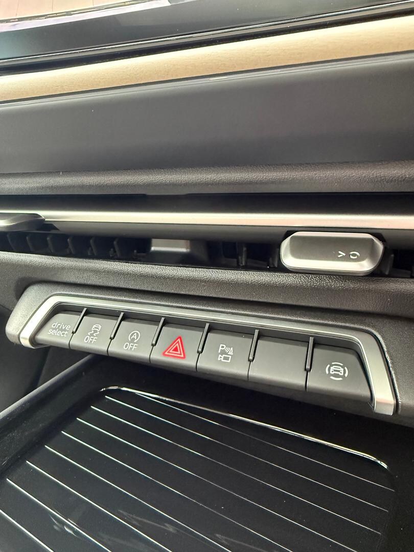 Image about Audi Q3 SUV TFSI 110 kW