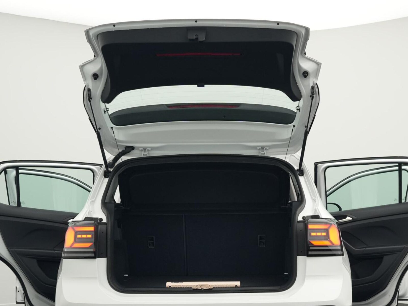 Volkswagen T-Cross – Bild 18