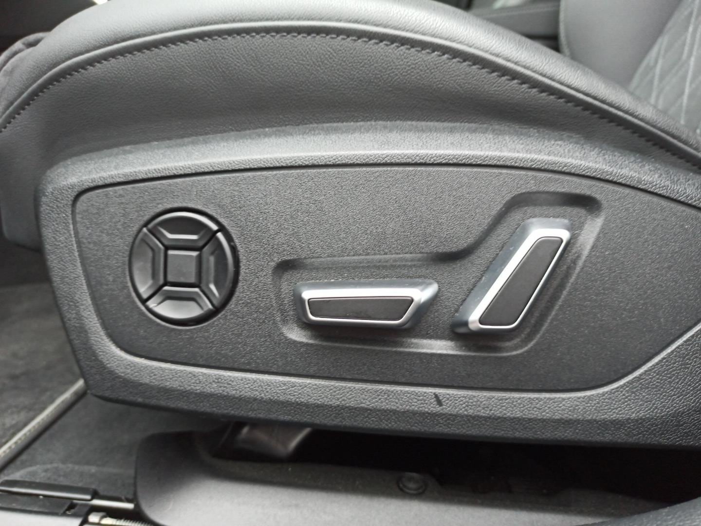 Bild über Audi S6 Avant TDI quattro tiptronic - für weitere Informationen kontaktieren Sie den Audi Partner