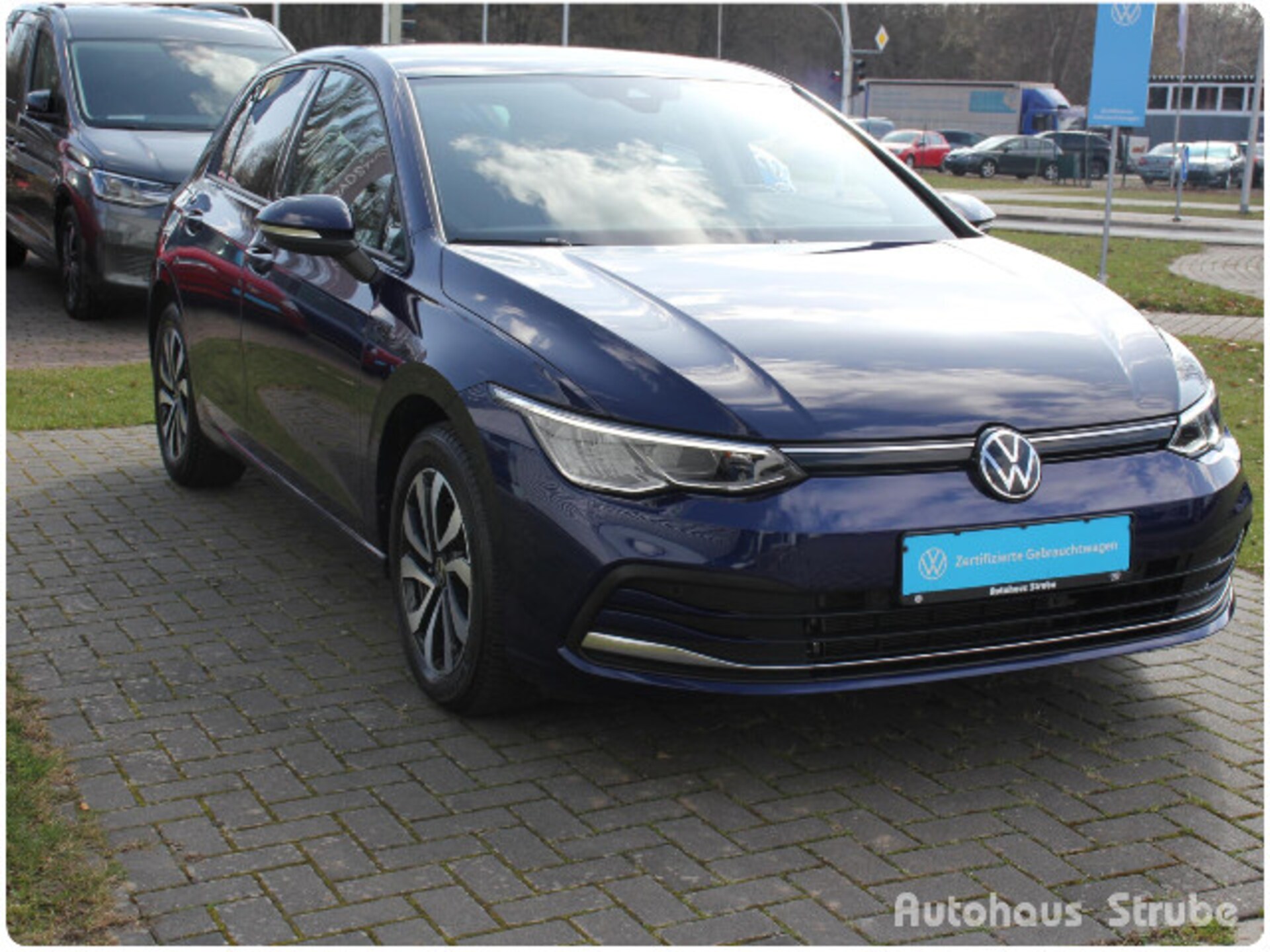 Volkswagen Golf Active