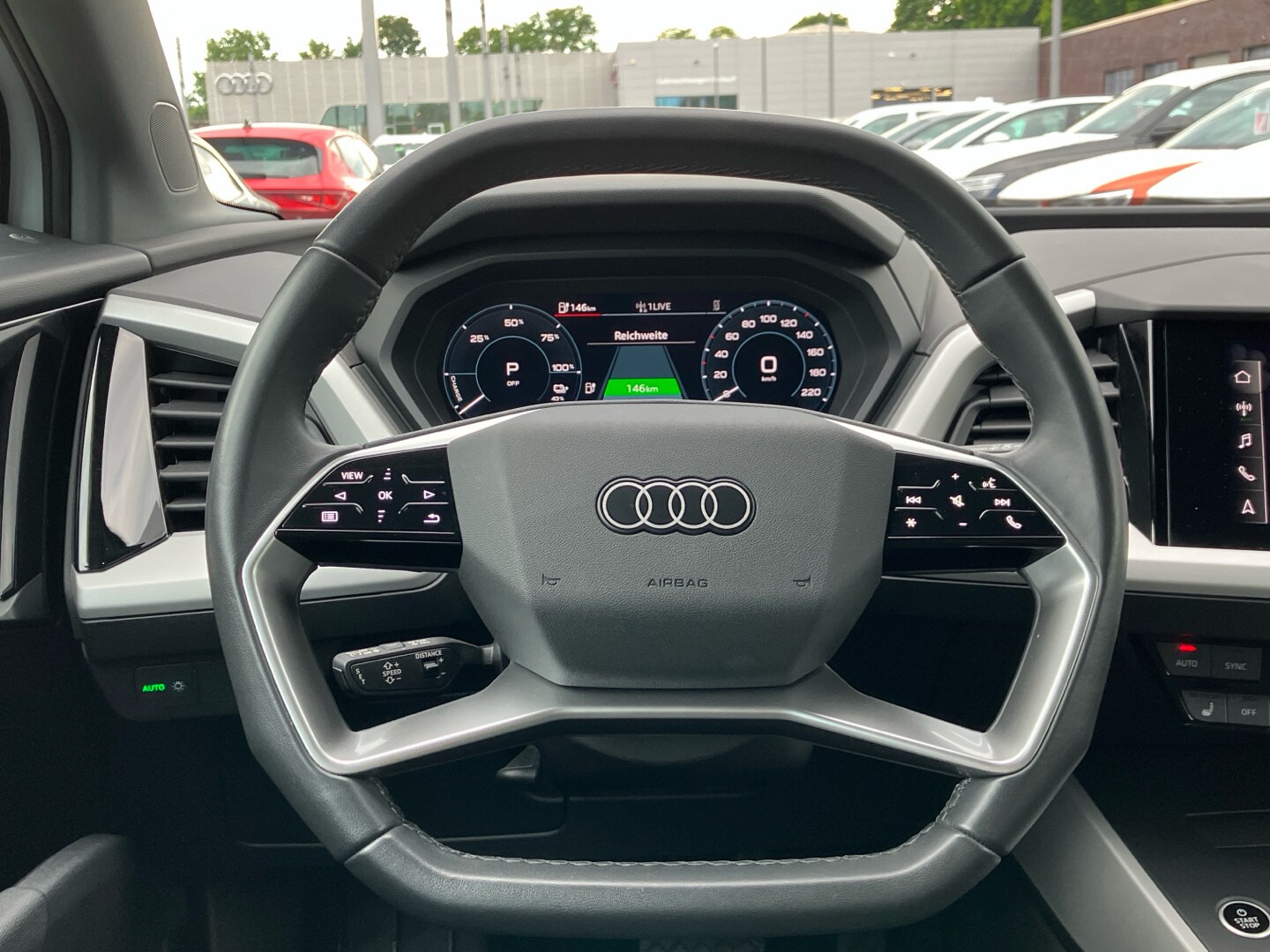 Image about Audi Q4 e-tron 40 e-tron