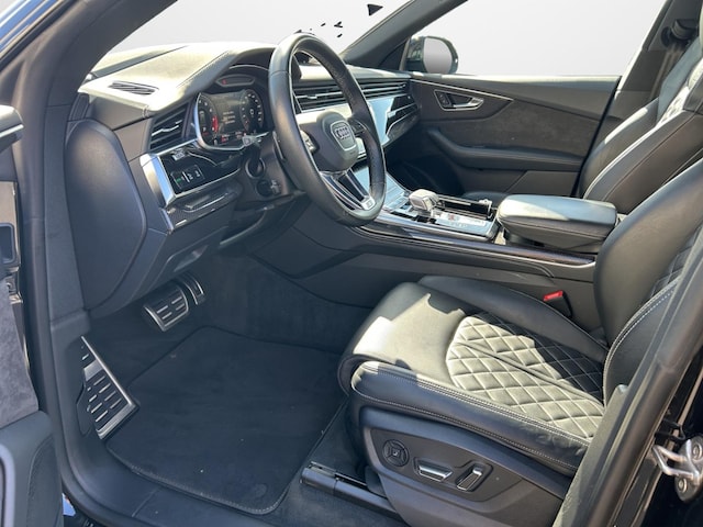 Audi SQ8