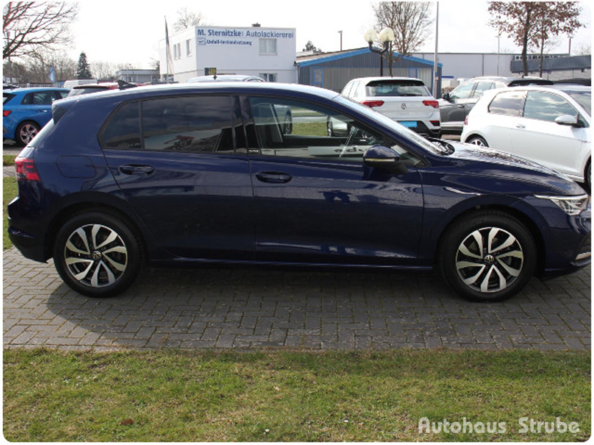 Volkswagen Golf Active