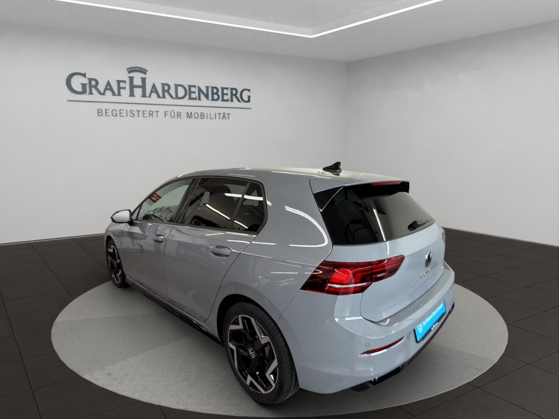 Volkswagen Golf R-Line