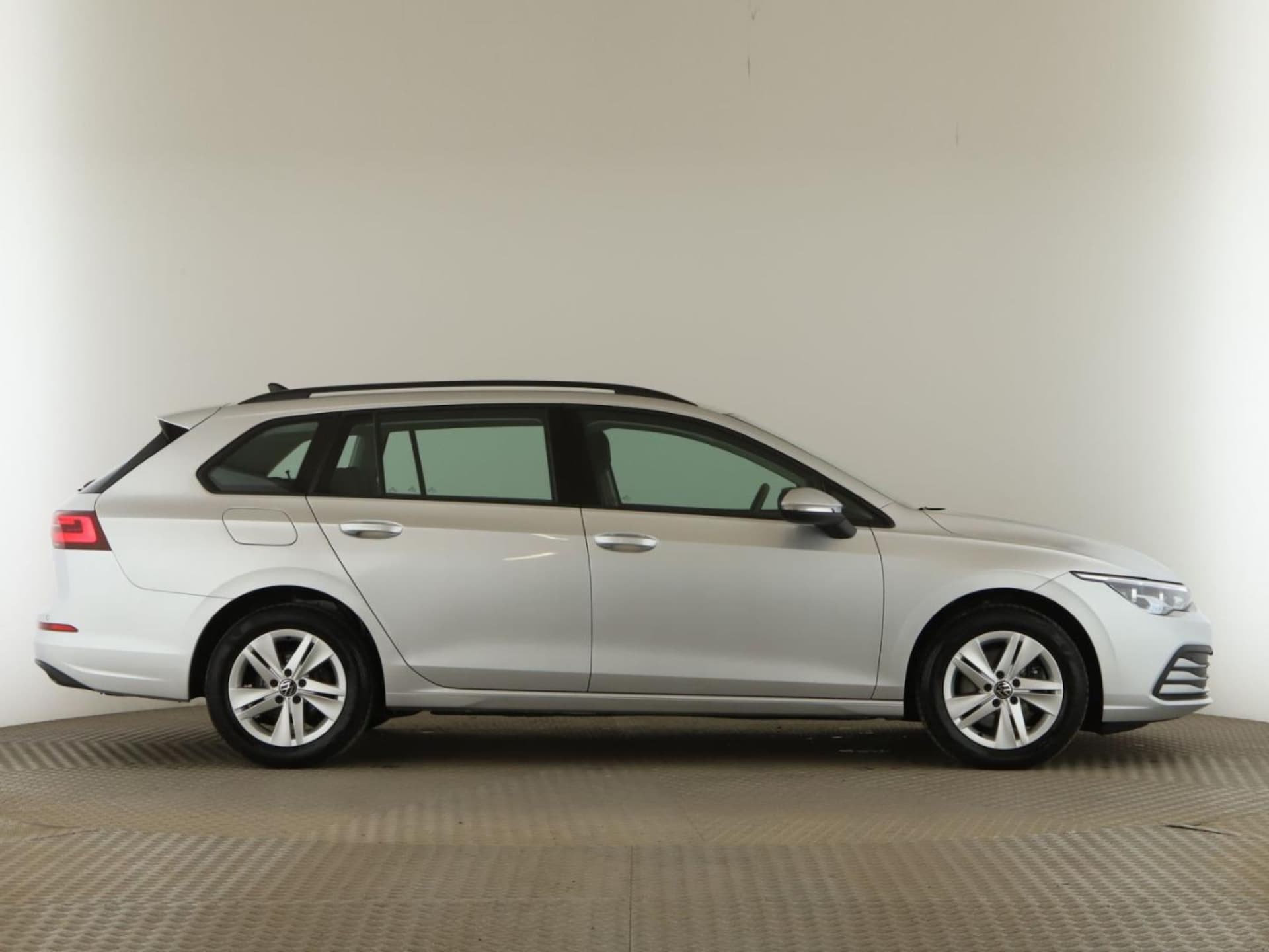 Volkswagen Golf Variant Life