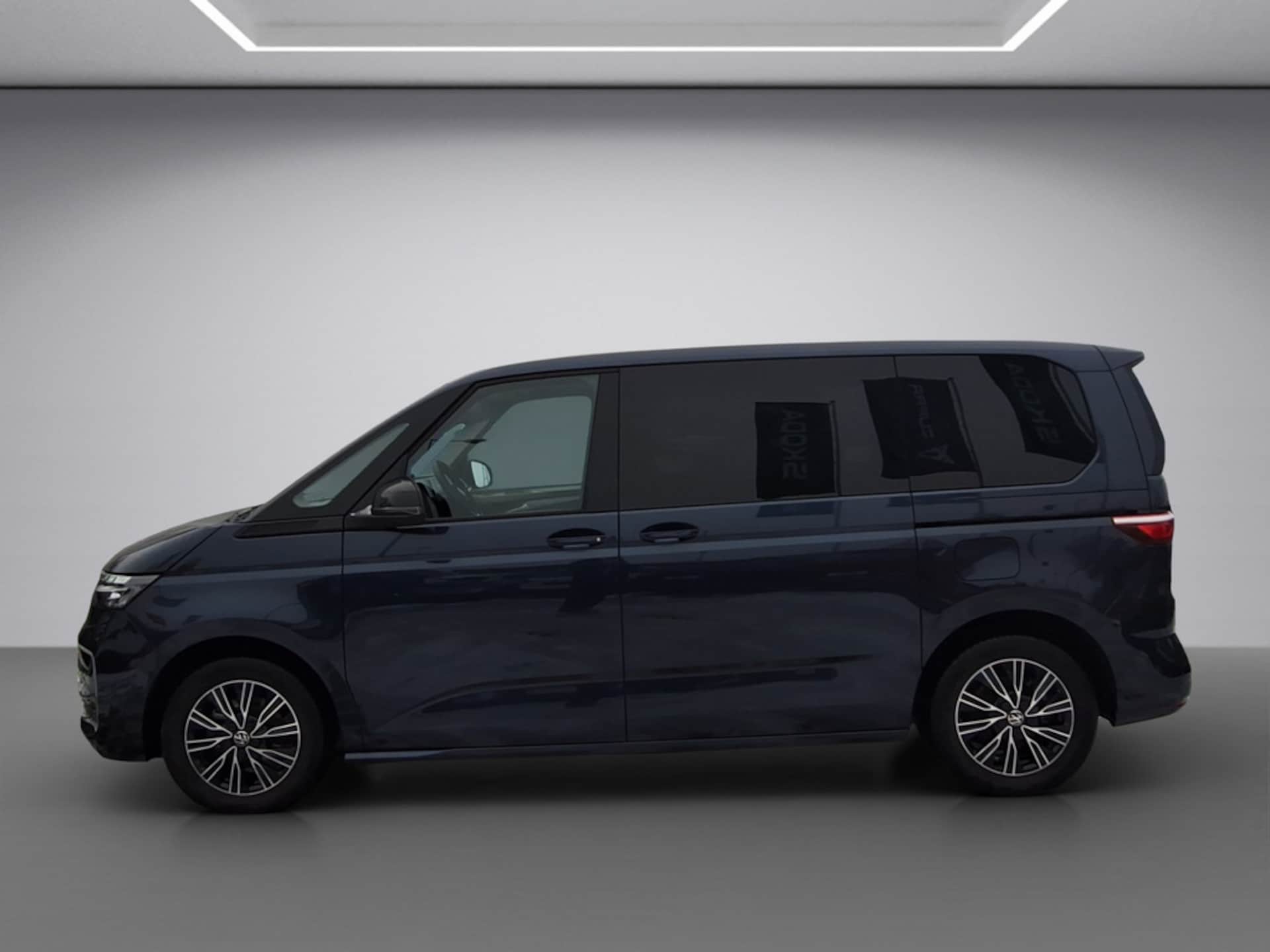 Volkswagen Multivan Basis-Modell