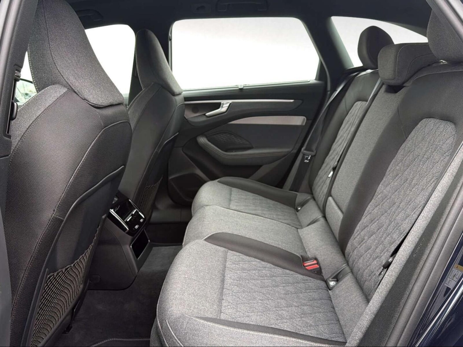 Audi A6 Avant – Bild 13