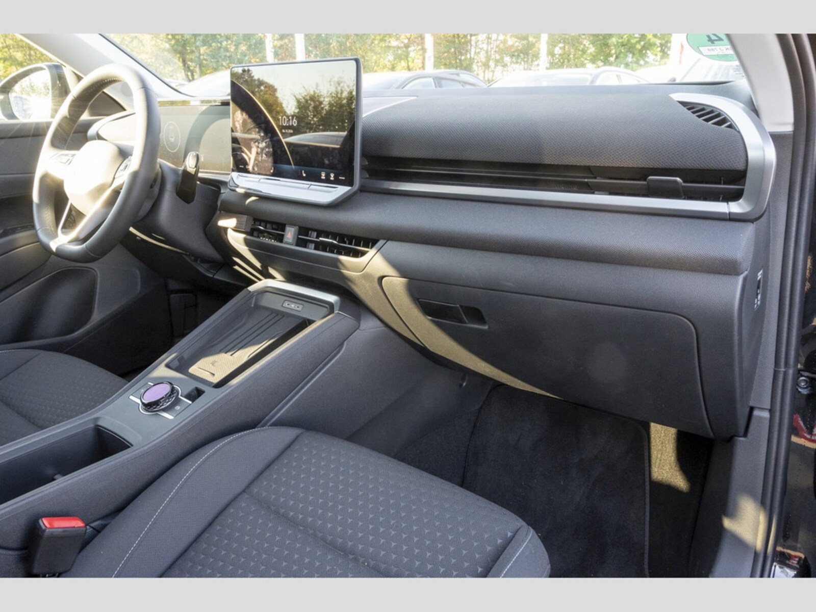 Volkswagen T-Roc – Bild 8