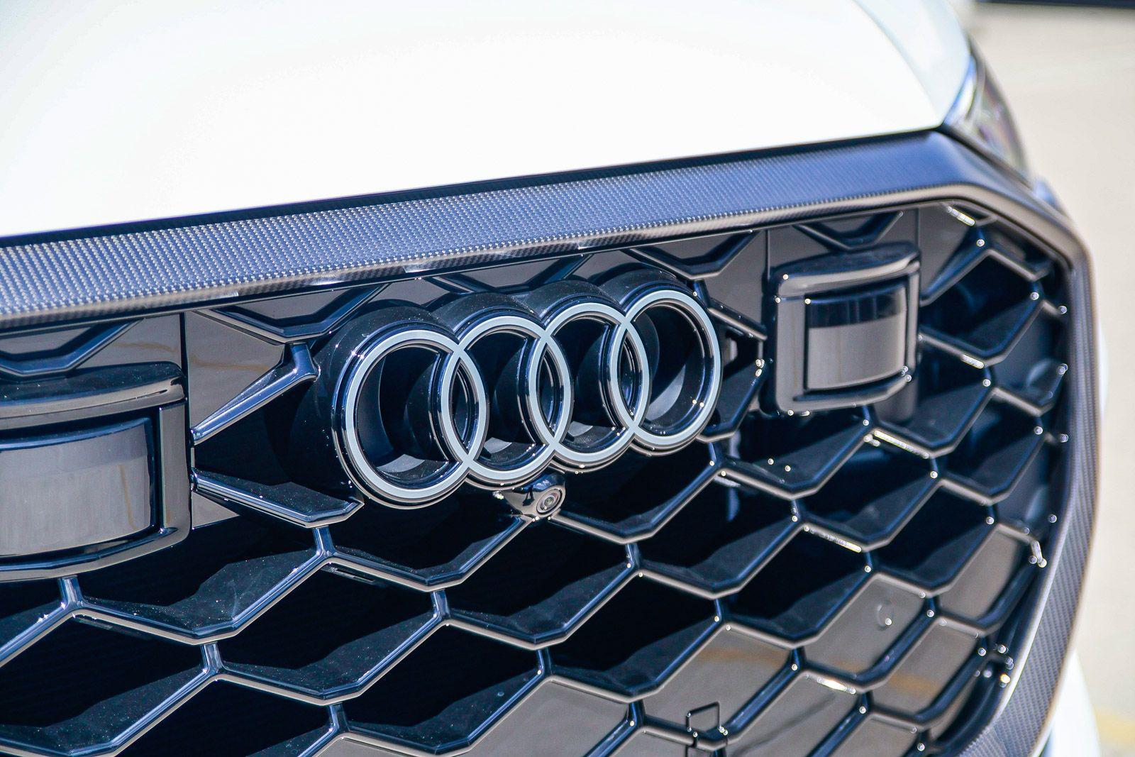 2026 Audi RS Q8 Base - Photo 11