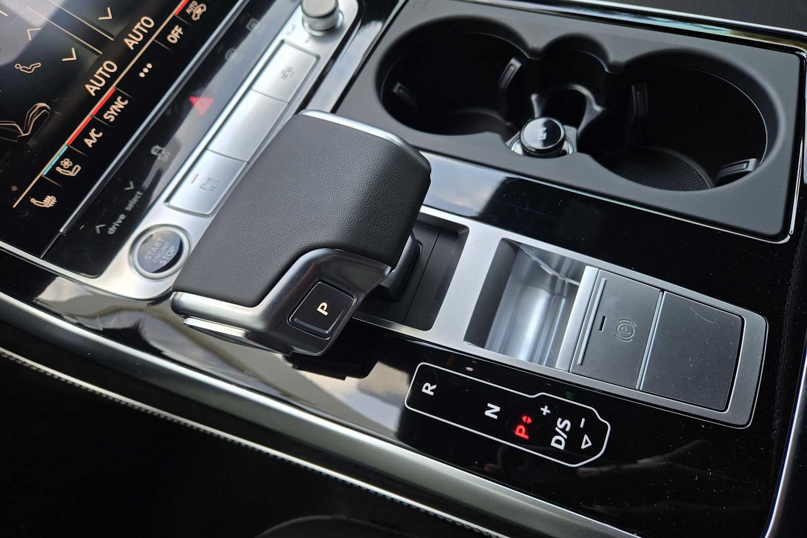 2026 Audi Q7 Premium Plus - Photo 14