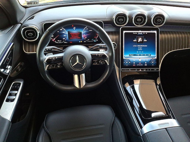 2023 Mercedes-Benz GLC 300
