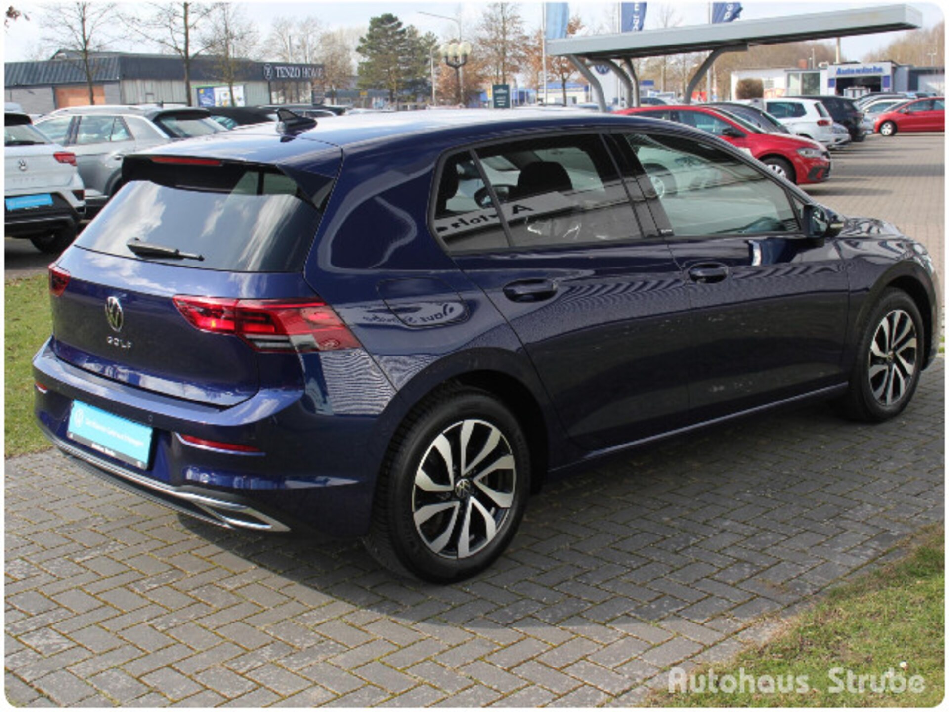 Volkswagen Golf Active