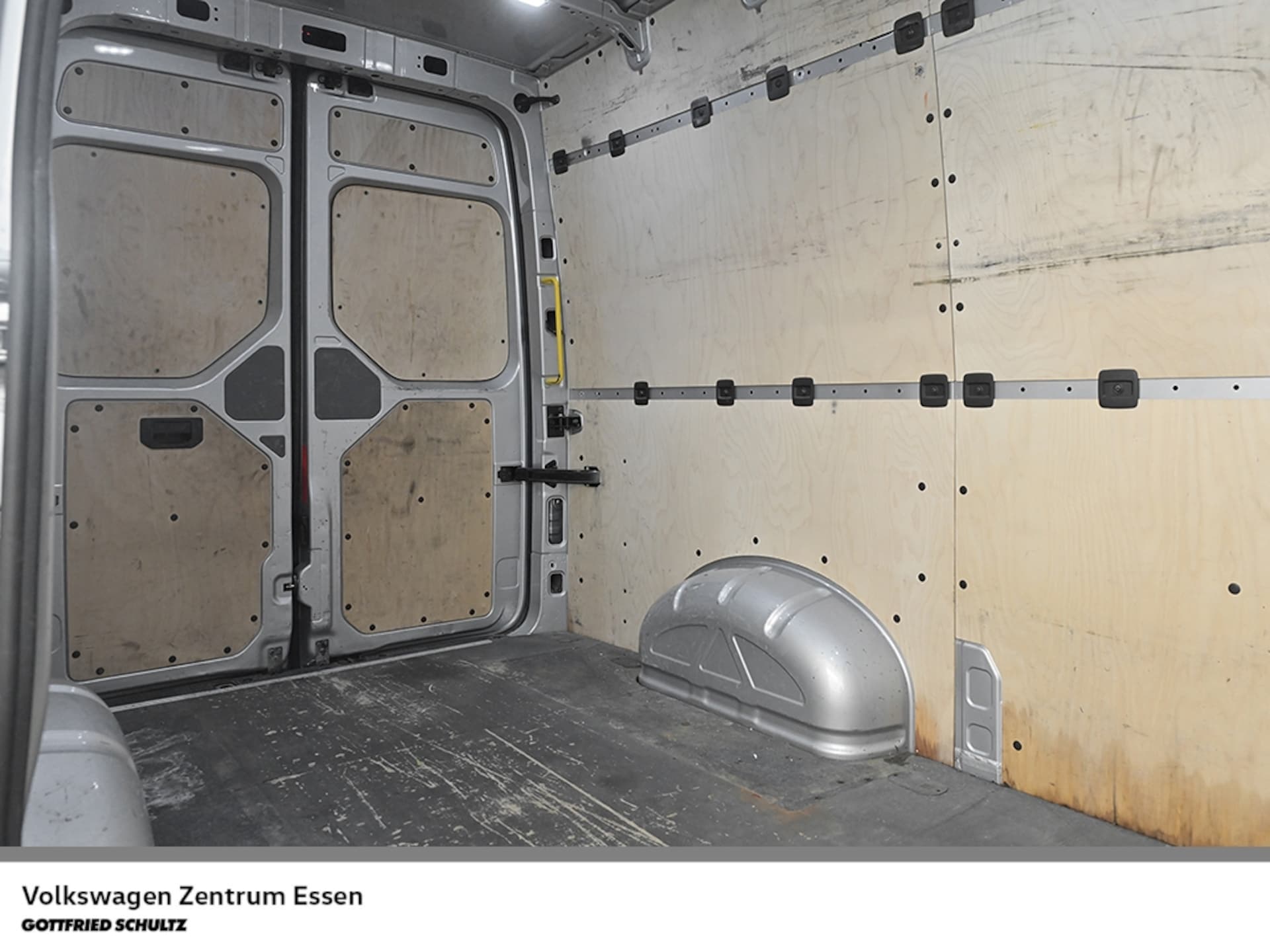 Volkswagen Crafter Kasten mittlerer Radstand