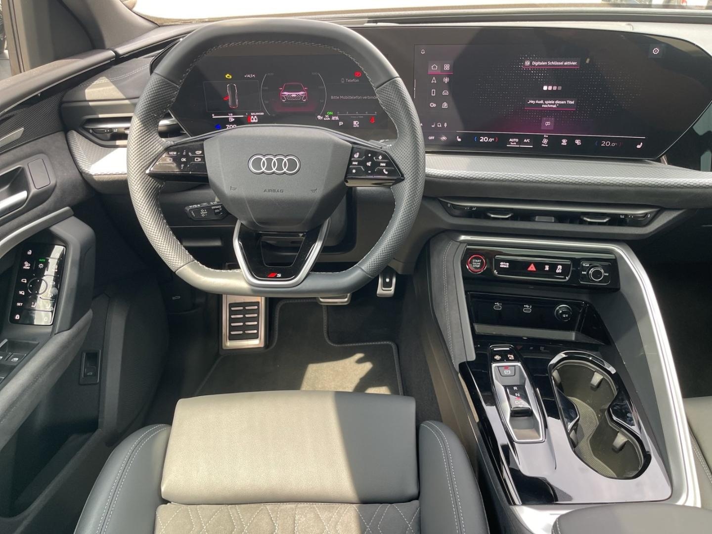 Bild über Audi SQ5 SUV TFSI 270 kW S tronic - für weitere Informationen kontaktieren Sie den Audi Partner