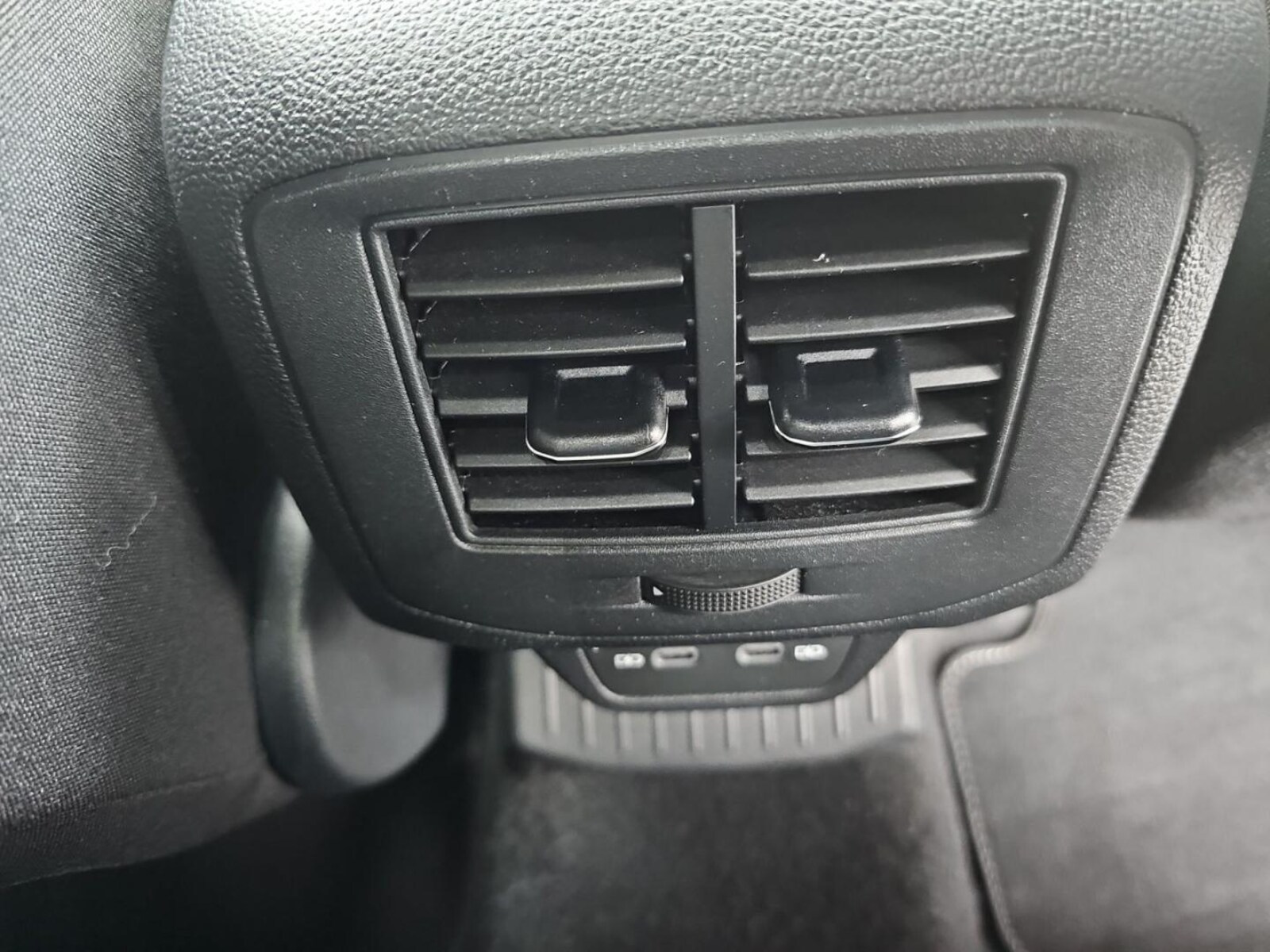 Volkswagen T-Roc – Bild 16