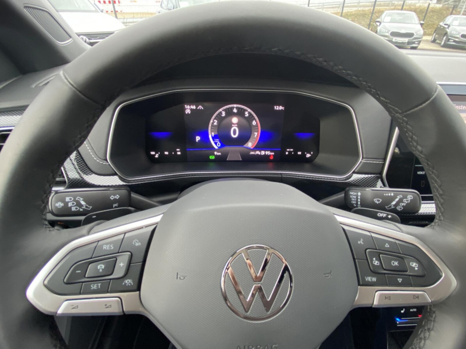 Volkswagen T-Cross – Bild 12