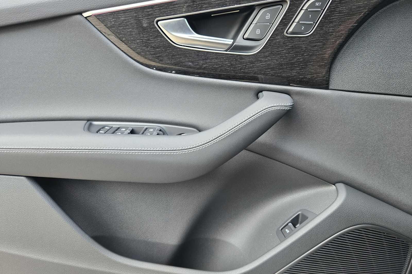 2026 Audi Q7 Premium Plus - Photo 15