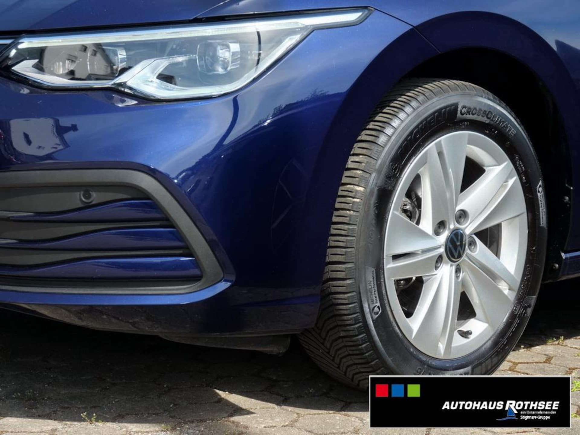 Volkswagen Golf Life