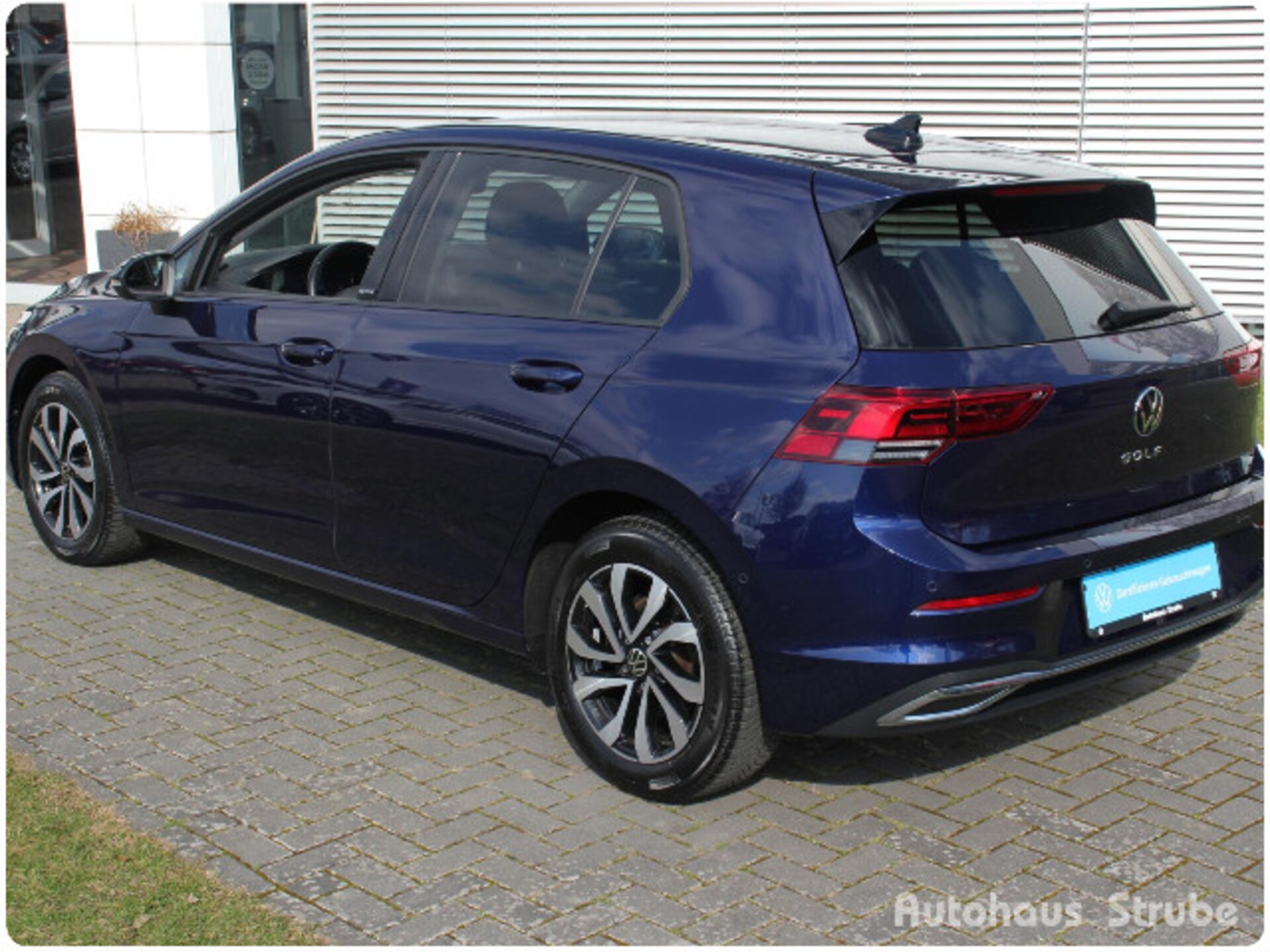 Volkswagen Golf Active