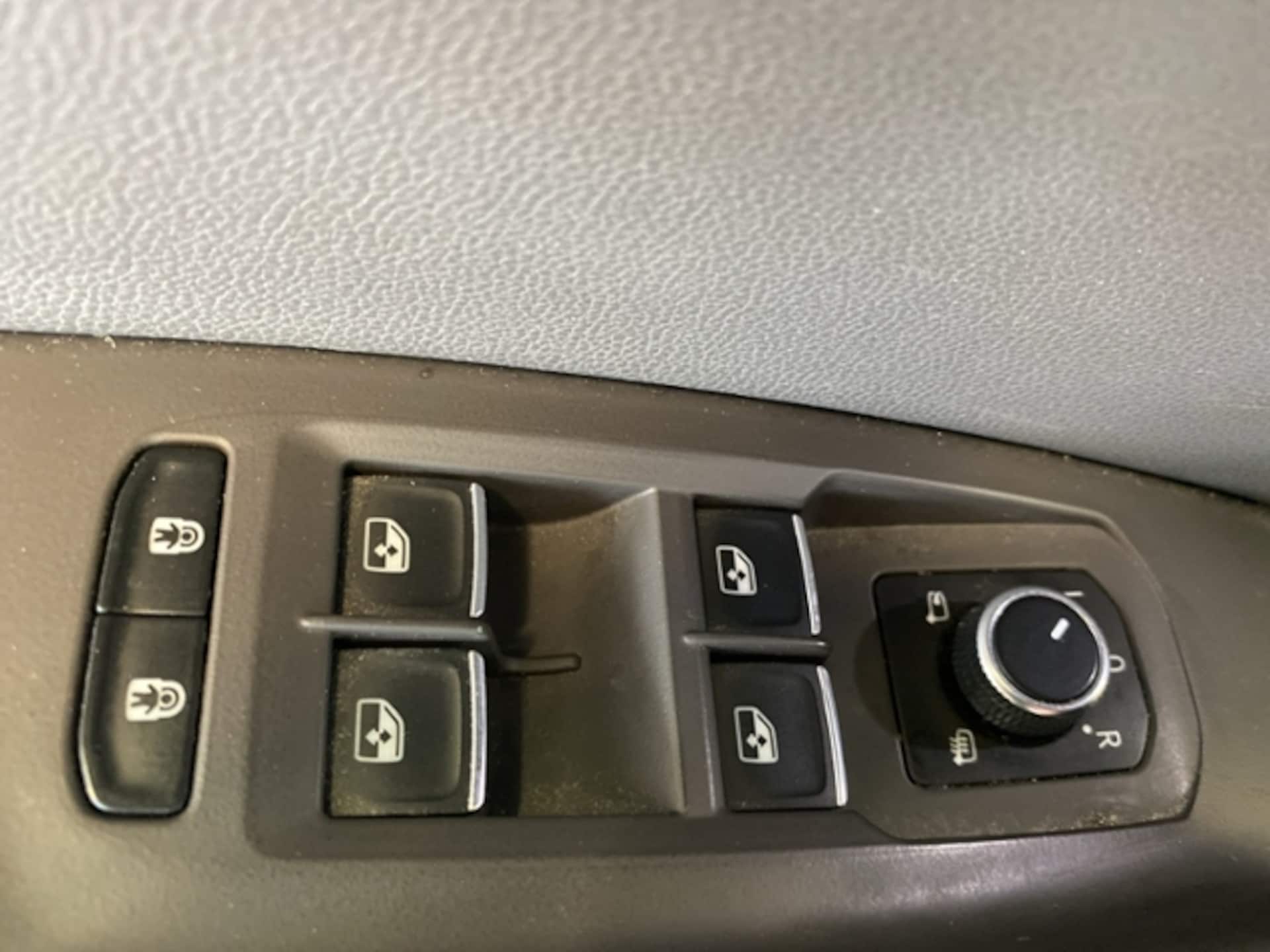 Volkswagen Touareg Basis-Modell