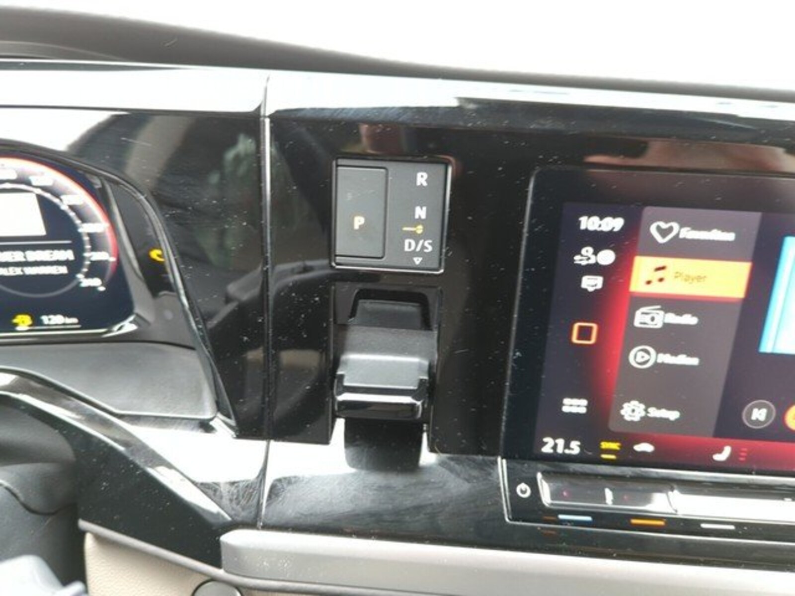 Volkswagen Multivan Langversion – Bild 11