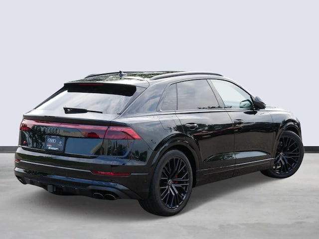 2025 Audi SQ8