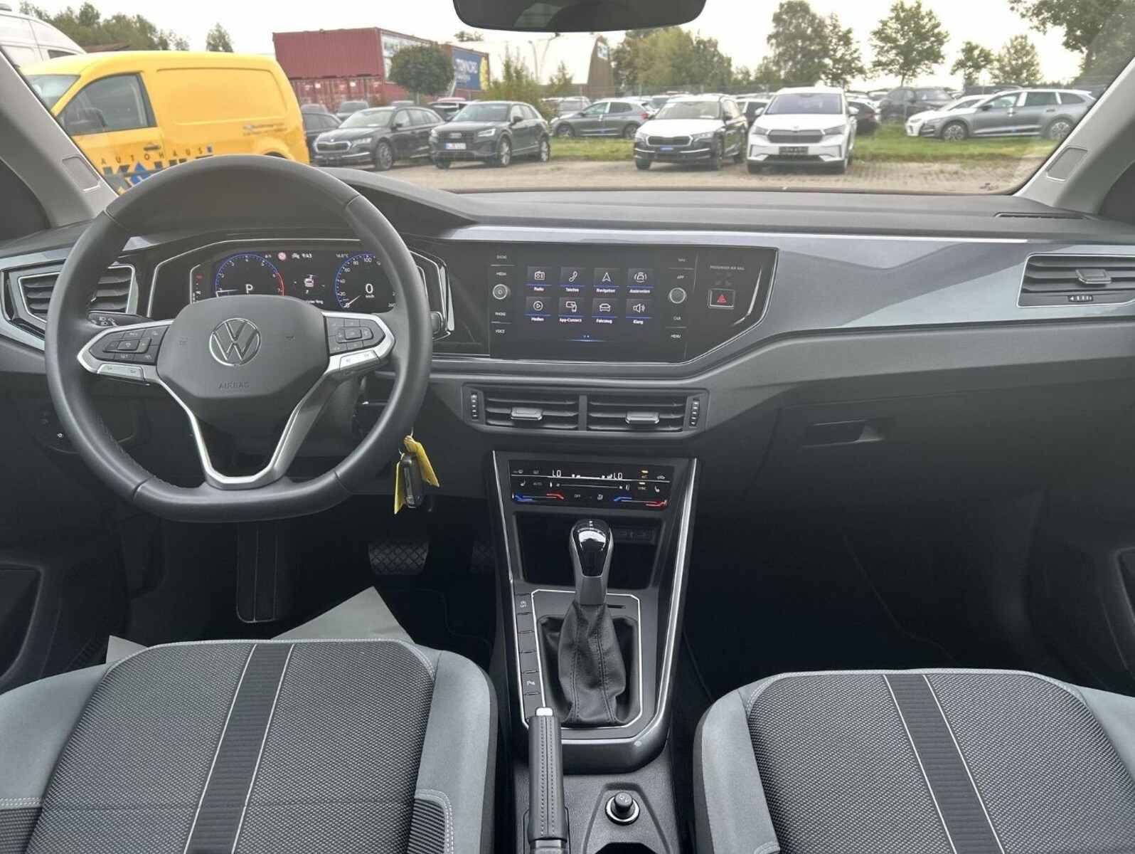 Volkswagen Polo – Bild 8