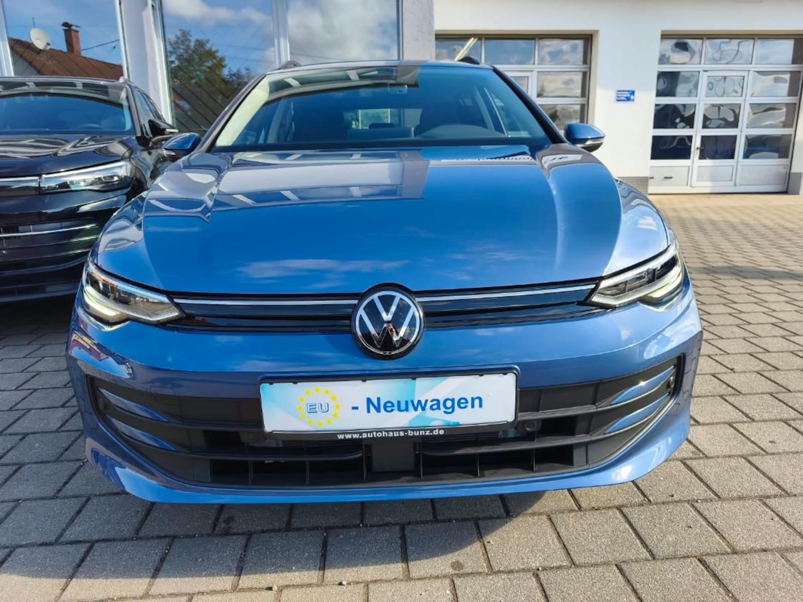 Volkswagen Golf Variant – Bild 2